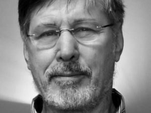 Bessel van der Kolk anbefaler: 4 artikler om traume og PTSD