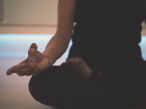 Mindfulness: Tag en pause med 3 minutters meditation